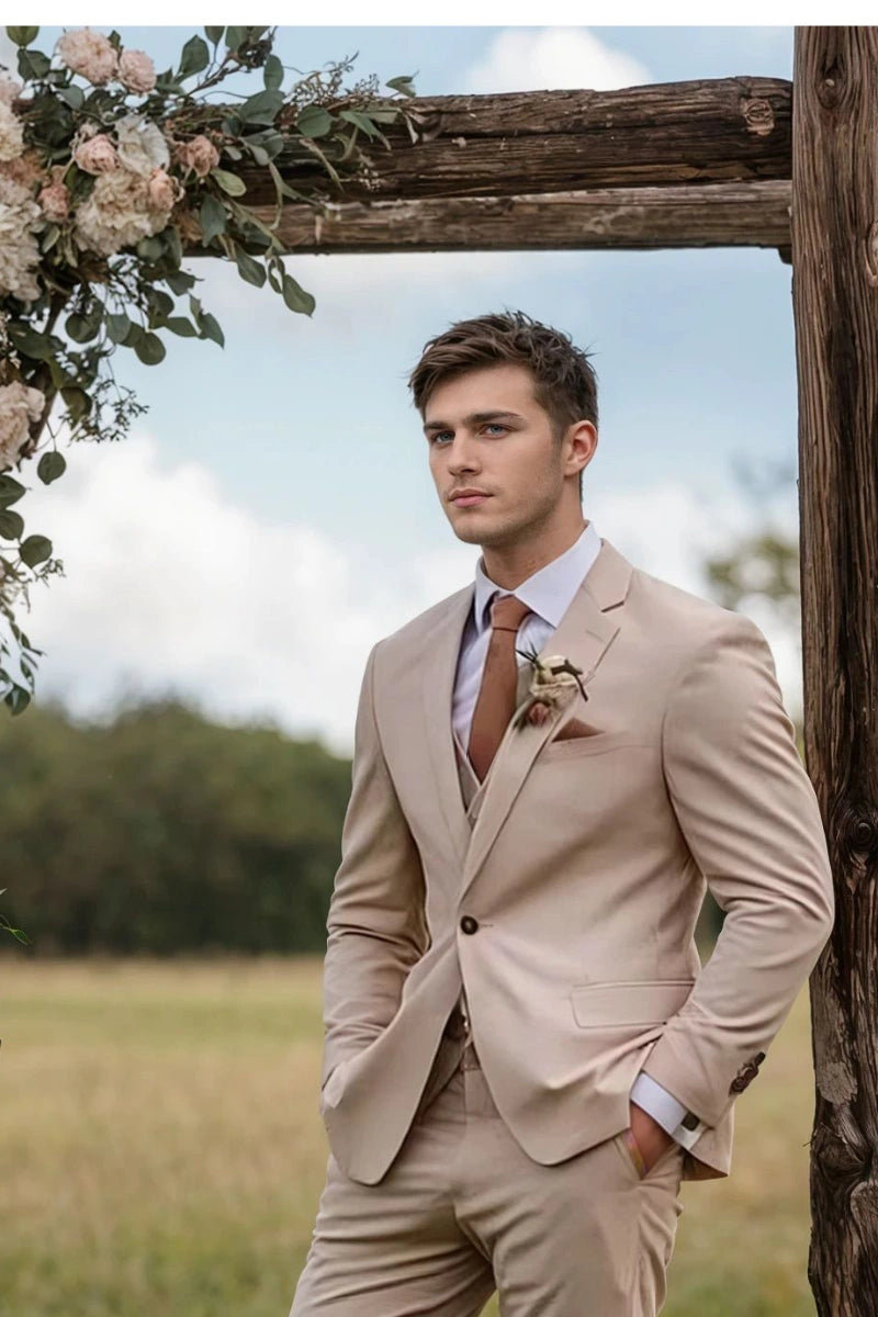 Men’s blazer, waistcoat, and pants set