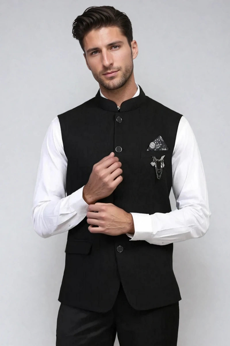 Men’s stylish black jacket for weddings and events