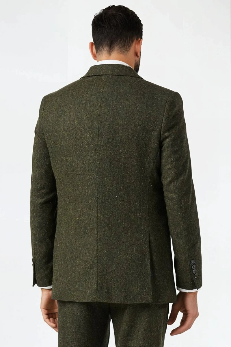 Stylish olive green men’s blazer for winter