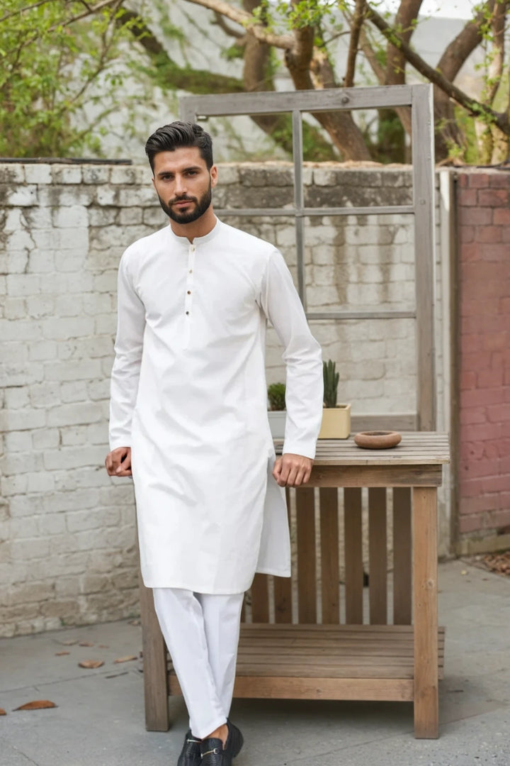 men-white-traditional-kurta-pajama-set-classic-kurta-set