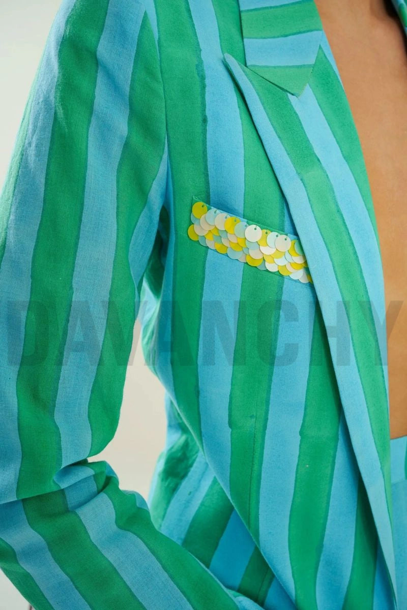 Elegant co-ord set in shades of green and blue
