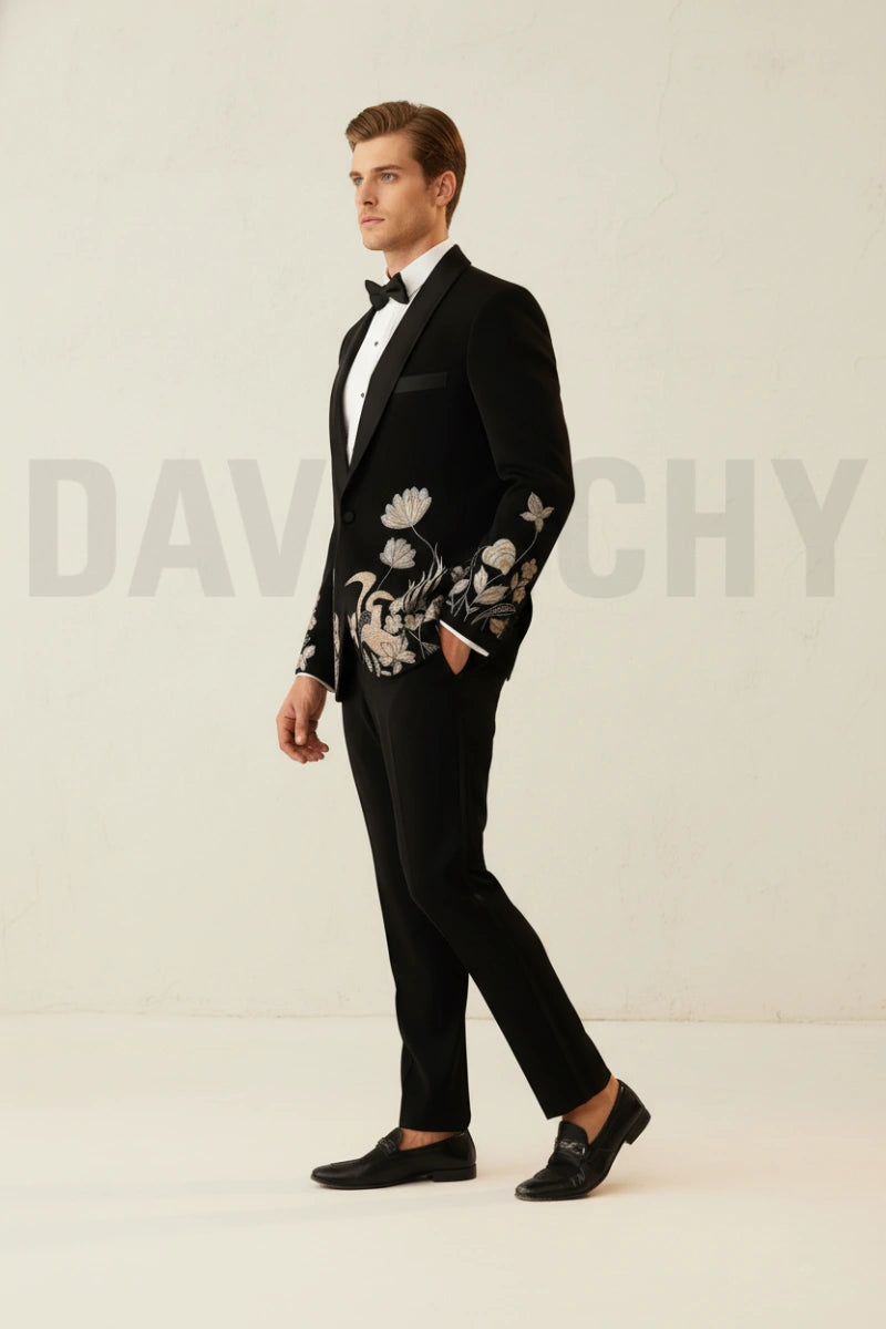 Premium groom wear tuxedo suit-Side