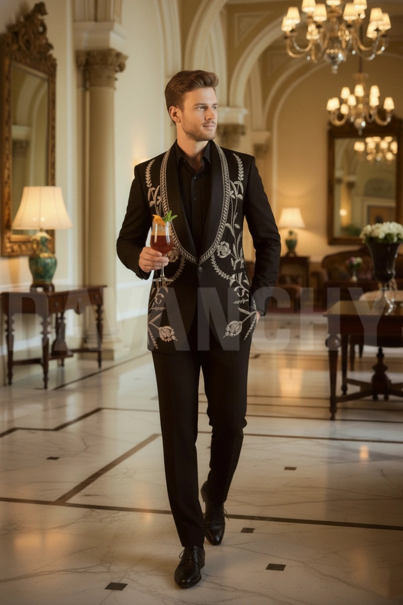 Slim fit men black tuxedo suit-Front