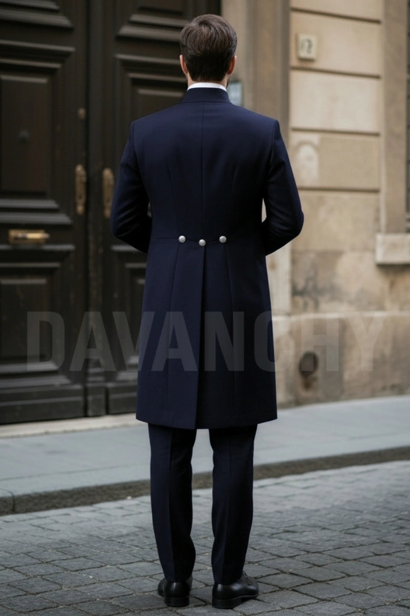 Formal Occasion Men’s Tail Suit-Back