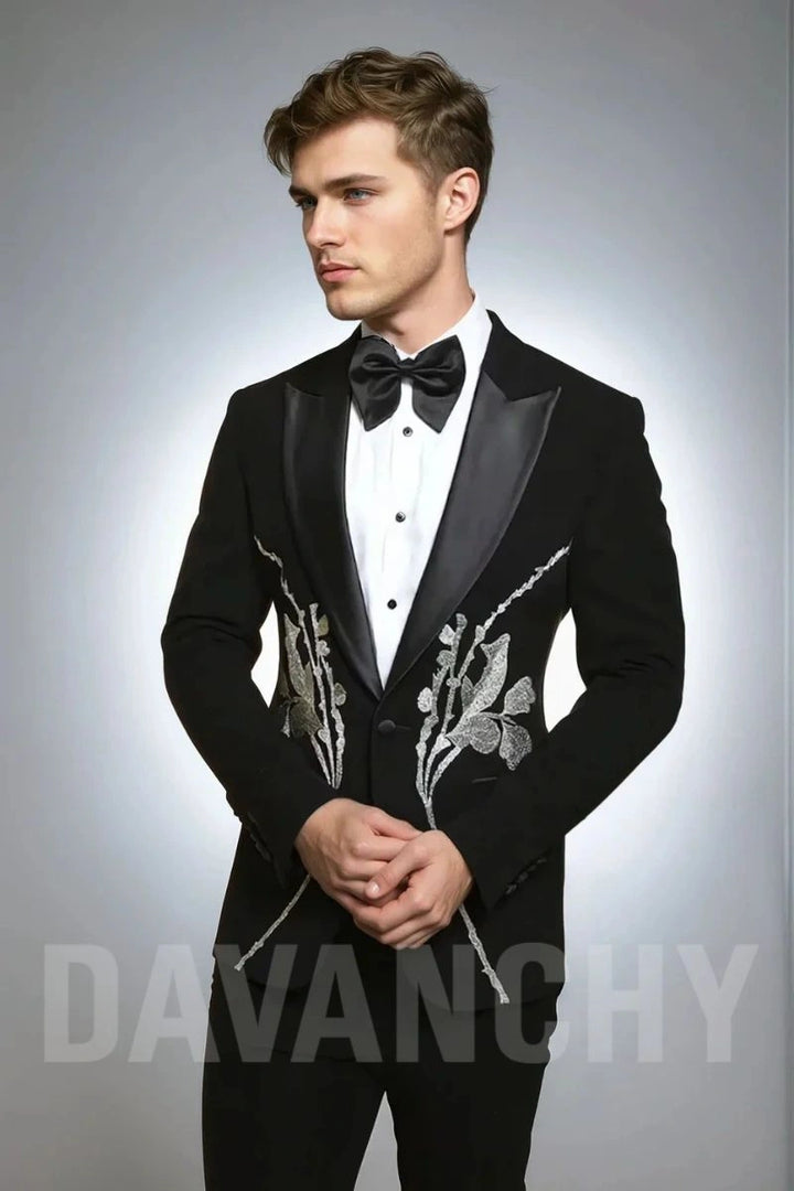 Men black embroidery two piece suit -Front