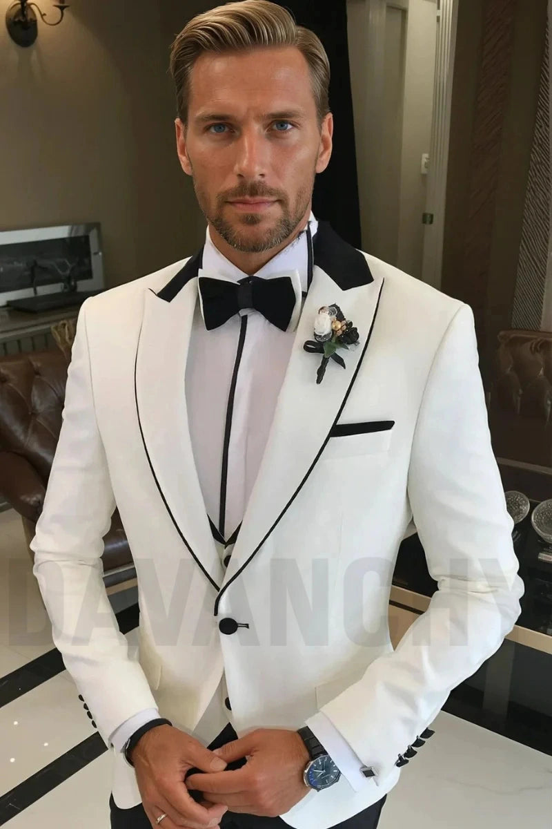 Men Designer White Tuxedo Party Wear Coat-Front