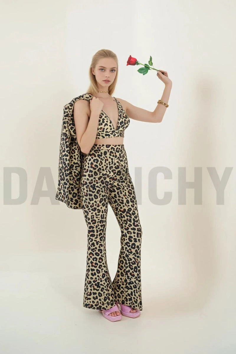 women-co-ord-set-designer-leopard-three-piece-set-best-outfit-davanchy
